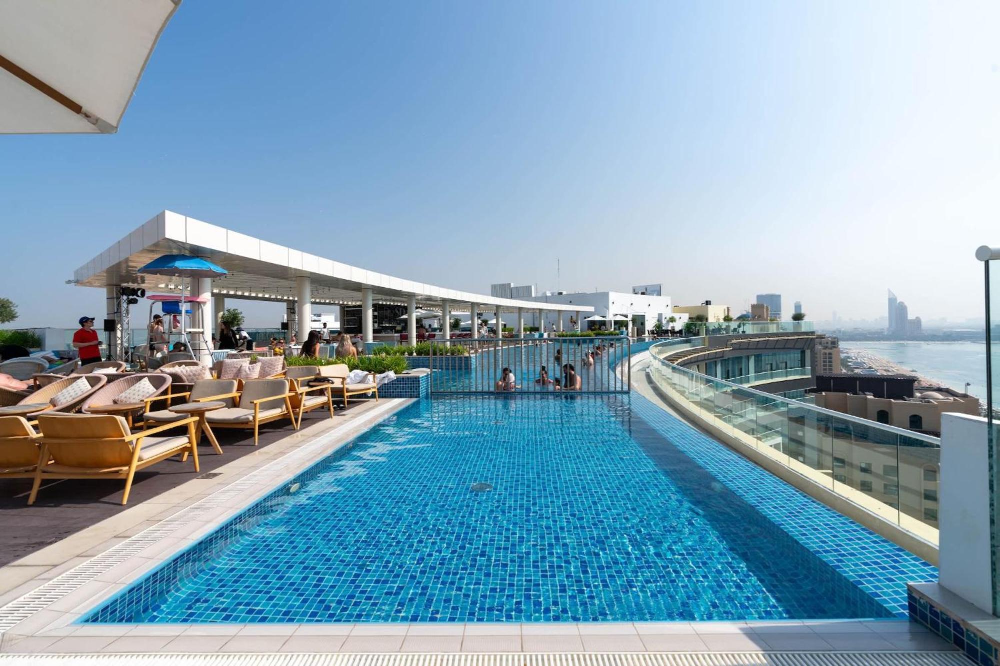 Bnbnova - Seven Palm 1br - Rooftop Pool & Private Apartment *
